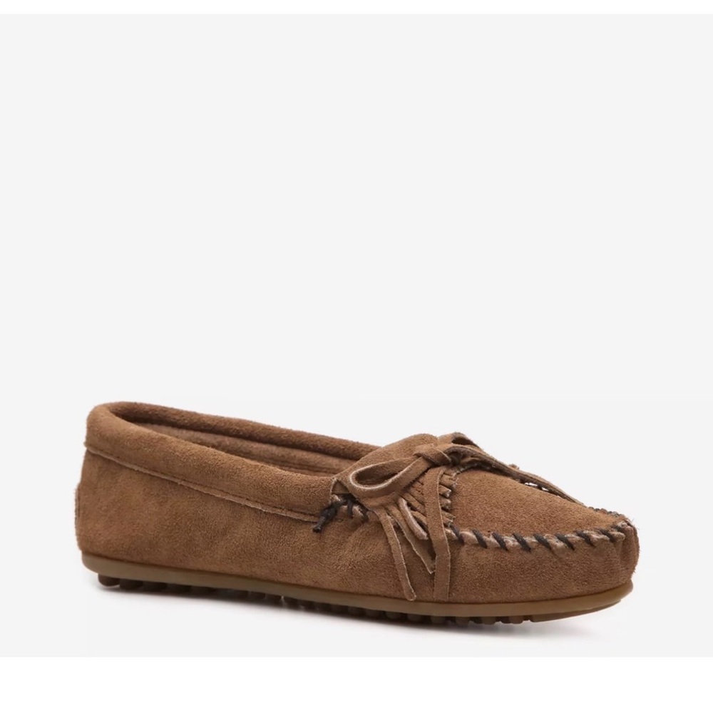 Women’s Minnetonka Kilty Moccasin